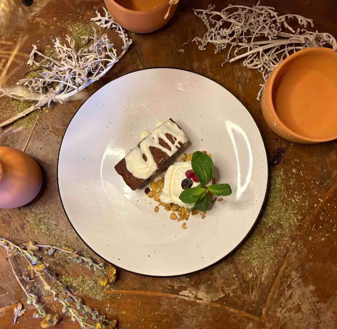 Brownie with ice-cream