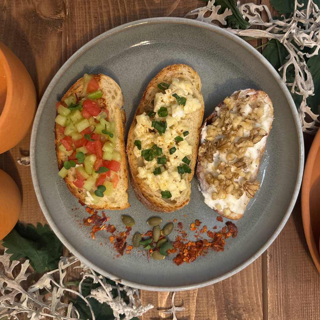 Georgian Bruschetta